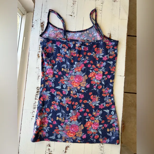PAC sun Nollie floral tank top. Size small. - Image 6