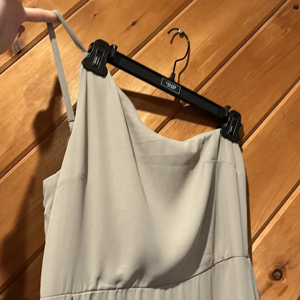 Show me your mumu Shannon one shoulder bridesmaid dress in moss green - Image 7