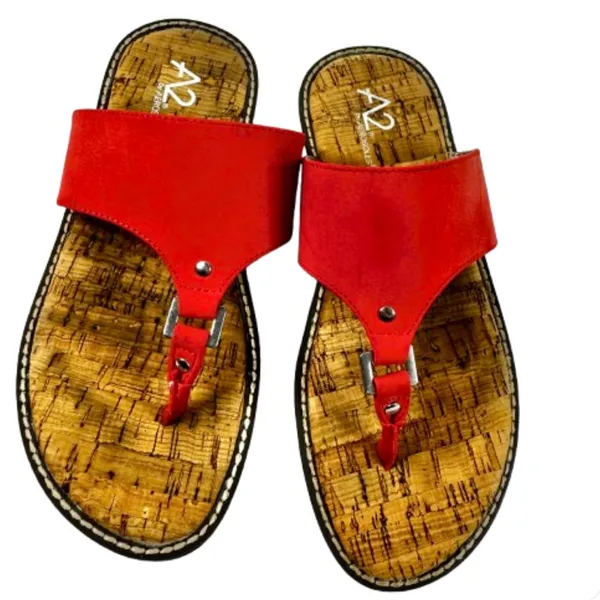 Women's Red Thong Sandals Size 6 - Image 3