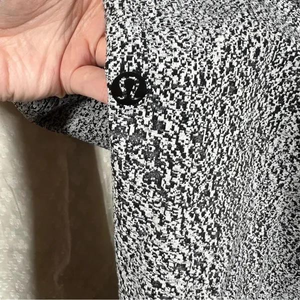 Lululemon‎ Black White Speckled Ready To Rulu pants - Image 4