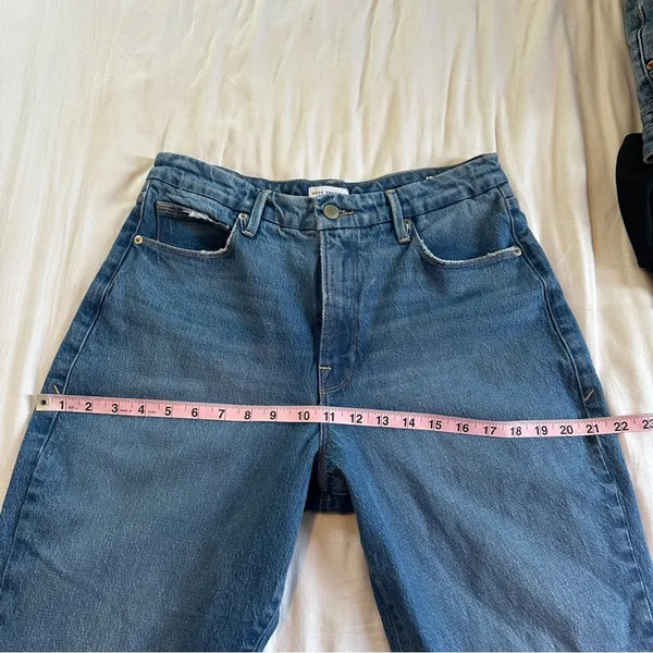 Good American Good Mom Jeans 6/28 High Rise Tapered Leg - Image 9