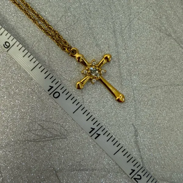Five Pieces Costume Chains Gold - Image 9