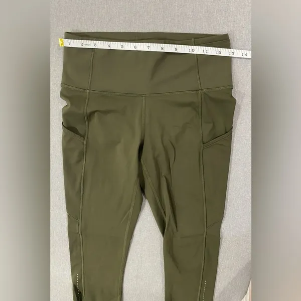 Lululemon High-Rise Olive Green Capri Leggings Size 6 Cropped Activewear Pants - Image 7