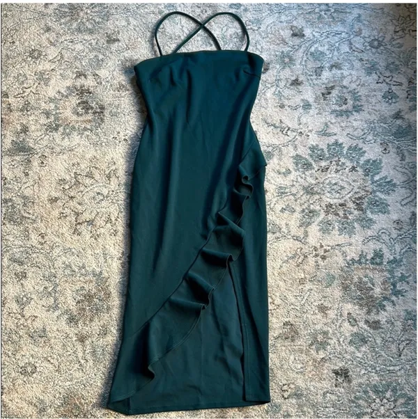 NWT Windsor Green Ruffle Midi Dress - Image 3
