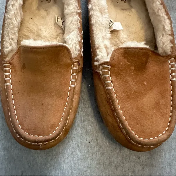 Ugg Ansley slippers in chestnut size 8 - Image 3