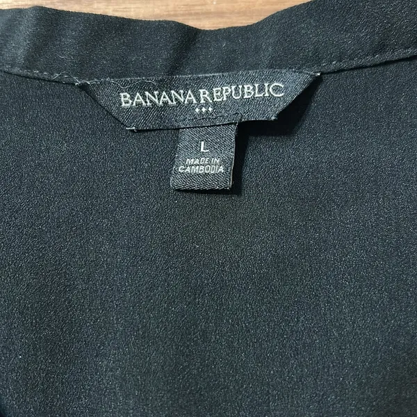 Banana Republic Black Top Size Large Tie Front - Image 5