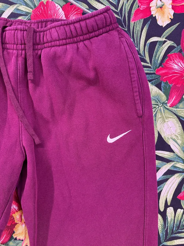 Nike Burgundy White Swoosh Sweatpants Size Medium - Image 4