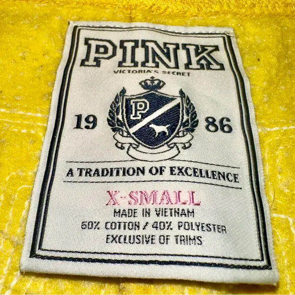 Y2K Vintage VS PINK Outfit - Image 9