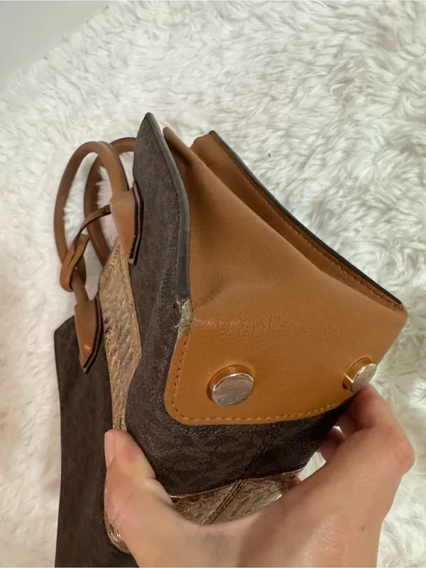 Michael Kors Mercer Mini Satchel - Image 11