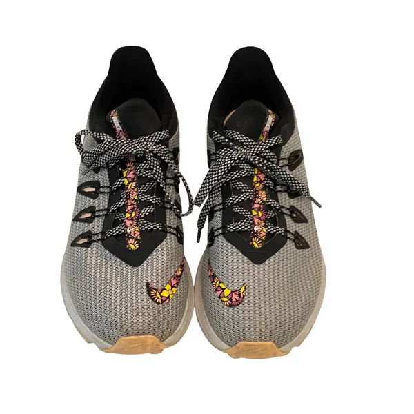 Nike Quest Running Shoes Womens 11‎ Grey Floral BQ9267-100 Sporty Mesh Sneakers - Image 2