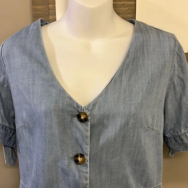 Blue Pair by Francesca’s Lyocell Short Sleeve Button Down Mini Dress- Medium - Image 4