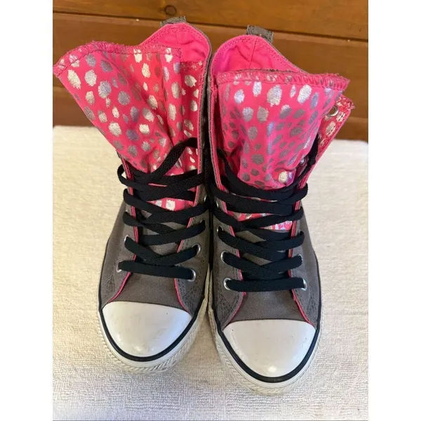 Converse Womans Sz 4 Chuck Taylor All Star high-top Sneakers - Image 6