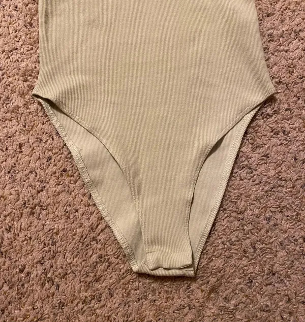 ZARA ‼️ Puff Sleeve Ribbed Bodysuit‼️ - Image 6