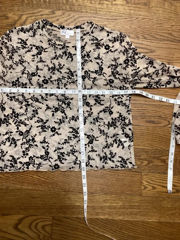 Ava Lane Beige and Black boho chic floral mesh layering top size Large - Image 12