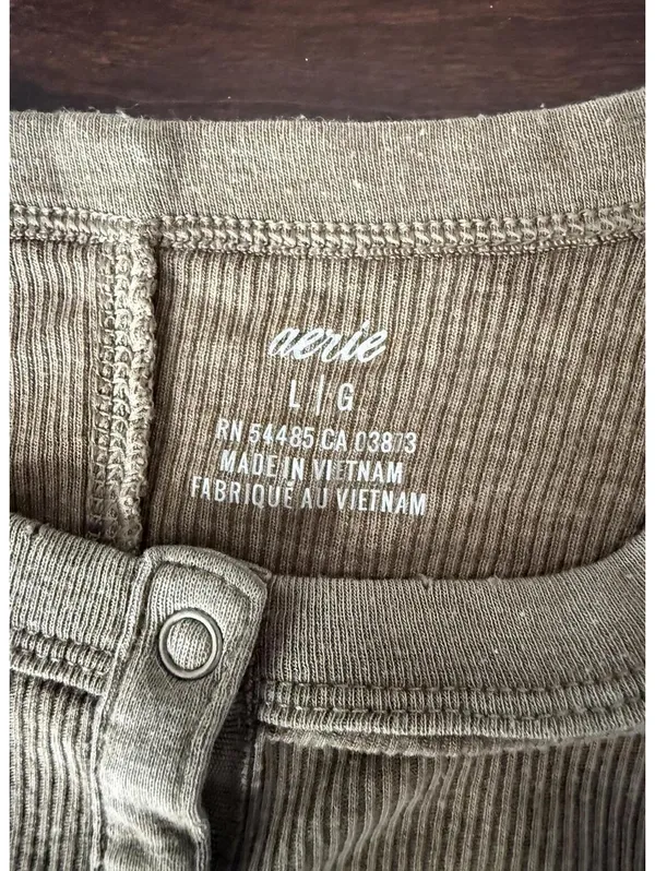 Aerie Brown Ribbed Long Sleeve Henley Top Size L - Image 8