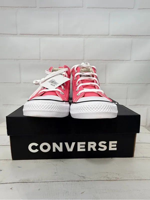 Converse Chuck Taylor All Star Unisex 5.5 M/ 7.5W Lace-Up High-Top Sneakers NIB - Image 2