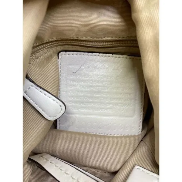 coach medium w adjustable strap white leather cros - Image 9