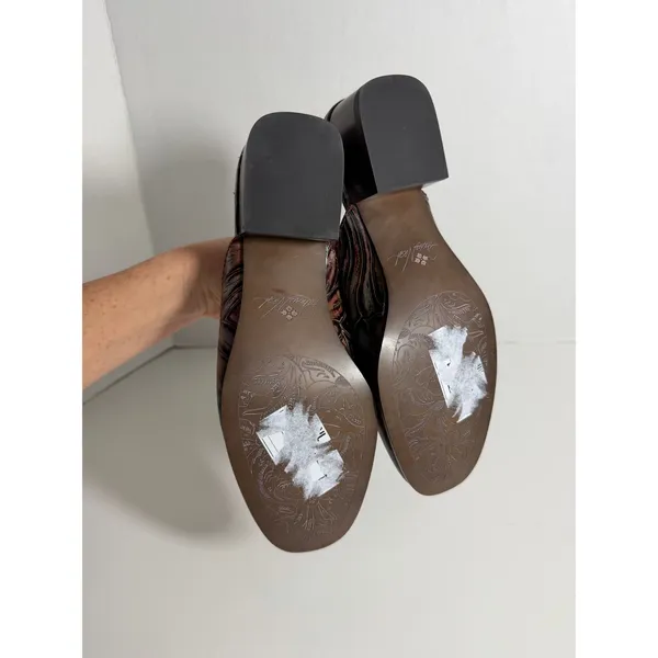 Patricia Nash Leather Slip On Mules Womens Size 6 - Image 7