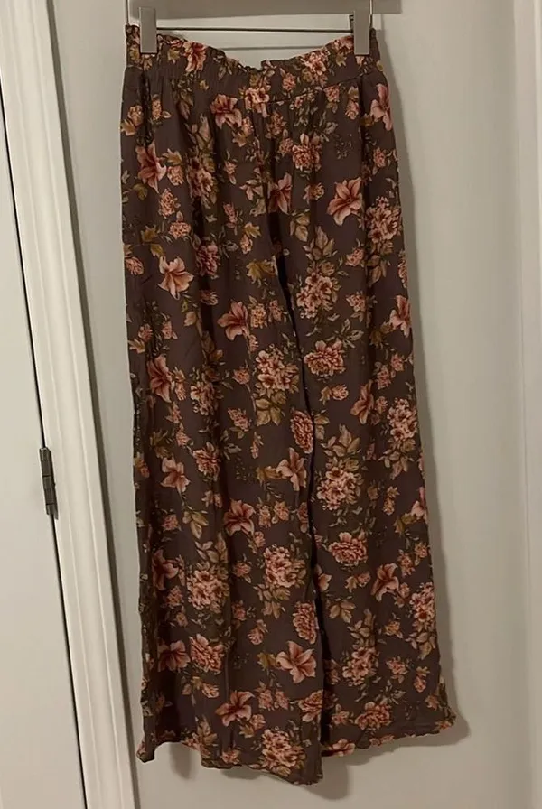 American Eagle floral pattern palazzo pants - Image 5