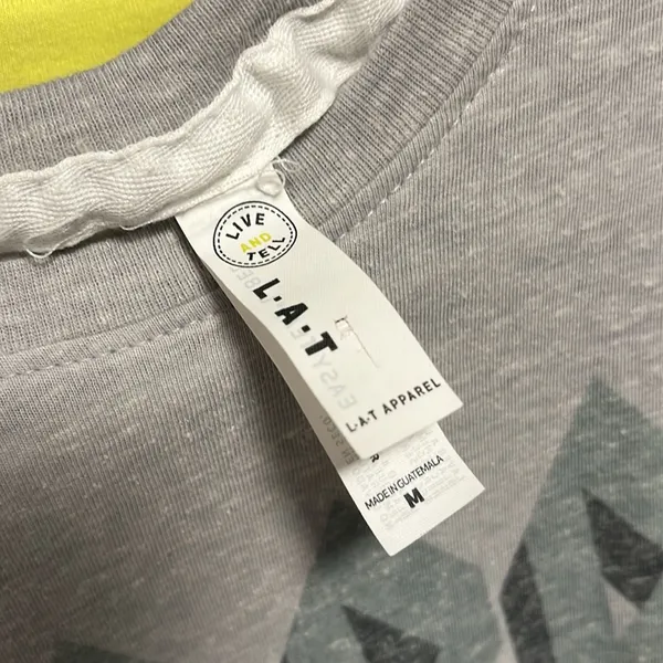 Rebel gray graphic tee Size M - Image 3