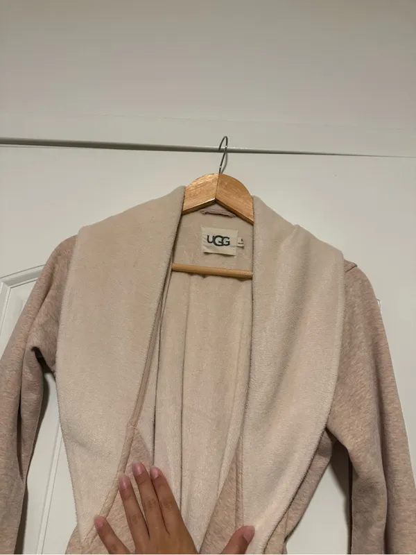 UGG Women's Robe in Light Beige - Image 3
