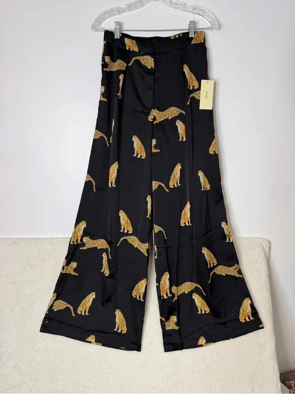 Peach Wide Leg Black Pants with Cheetah / Leopard Big Cat Print Satin Feel NWT - Image 3