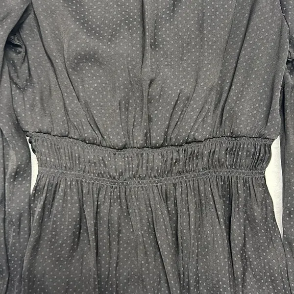 Anthropologie Pleione Twist Front Black Blouse SZ Medium Satin Long sleeve - Image 9