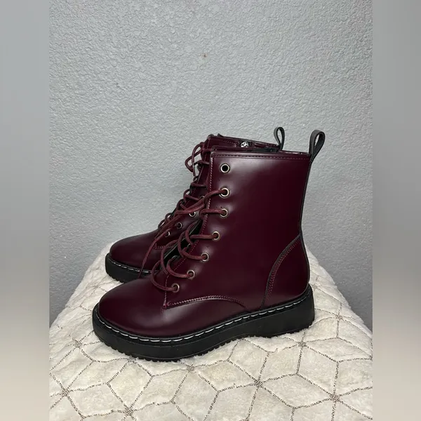 New ROUGE BURGUNDY‎ BOOTS - Image 3