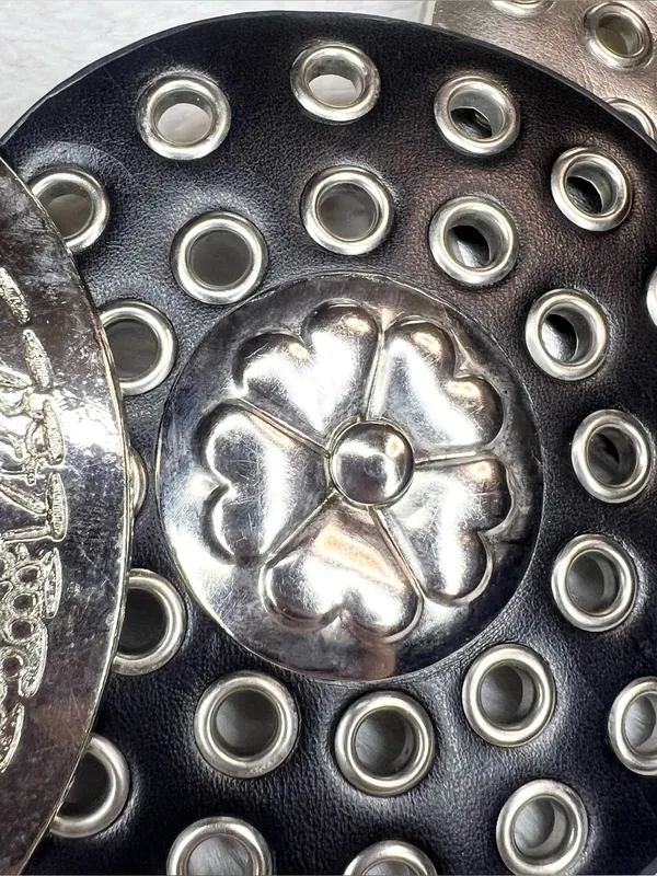 Vintage Black & Silver Faux Leather Boho Medallion Hip Belt Hammered Buckle - Image 6