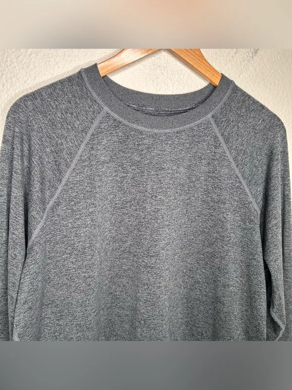 Vuori Long Sleeve Halo Crew grey - Image 2