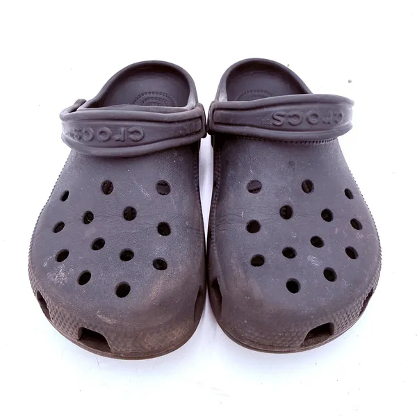 Crocs Black Classic Clog Sandals Size M5 W7 - Image 3