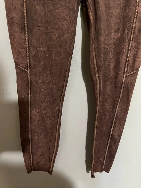 Lululemon‎ Fast & Free II 25" Nulux Ice Dye Brown High Rise Pocket Leggings - Image 4