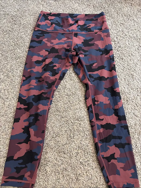 Lululemon Wunder Under High-Rise Tight 25" *Full-On Luxtreme size 12 - Image 2