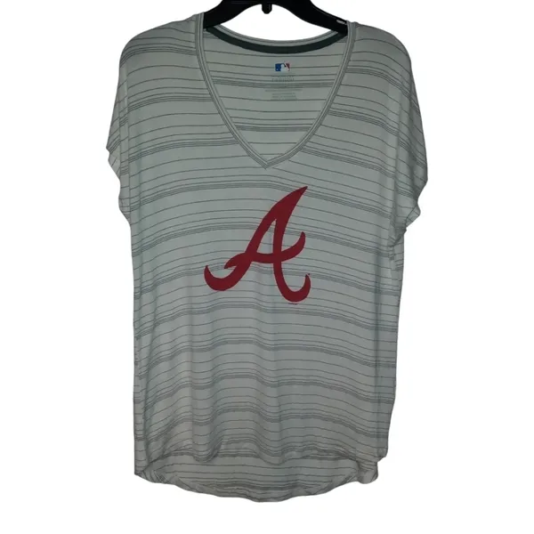 Genuine Merchandise Atlanta Braves Tee Large - Image 2