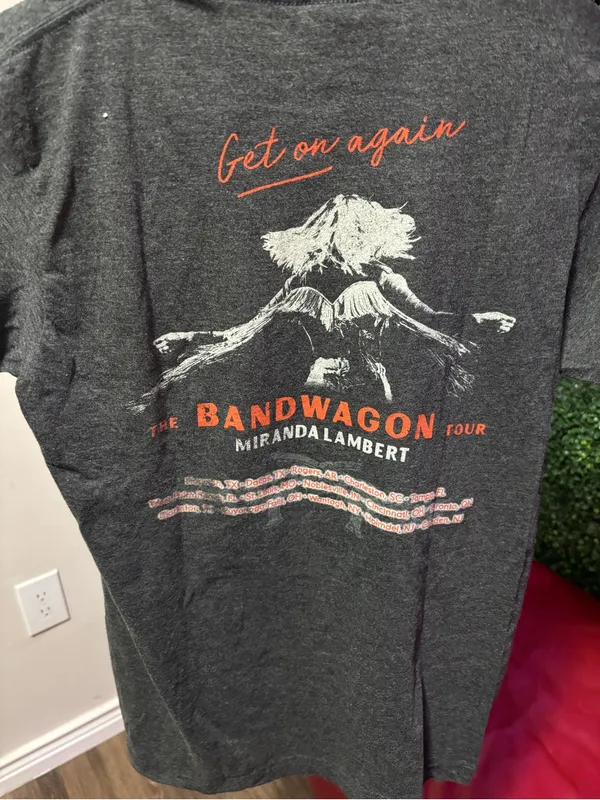 Miranda Lambert 'Get On Again' Tour Short Sleeve Graphic Tee - Gray - Image 5