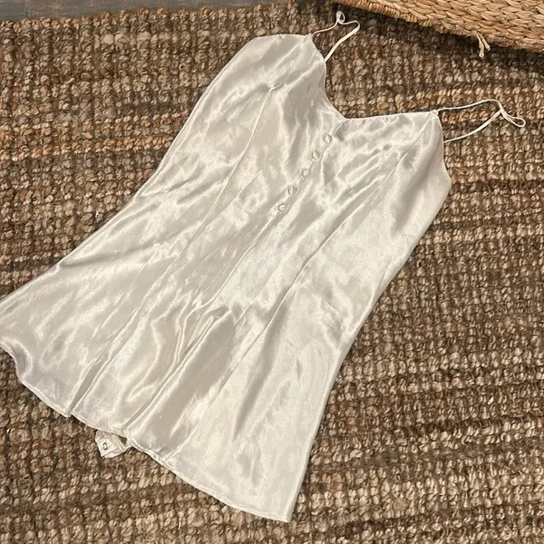 Non Signe Vintage Elegant Cream Satin Jumper Size Medium - Image 2