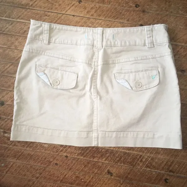 American Eagle tan size 2 Y2K mini skirt - Image 3