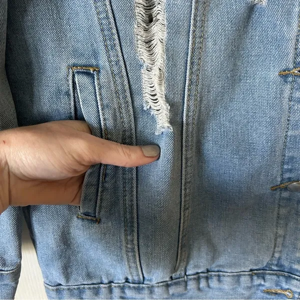 Distressed jean jacket large - Image 7