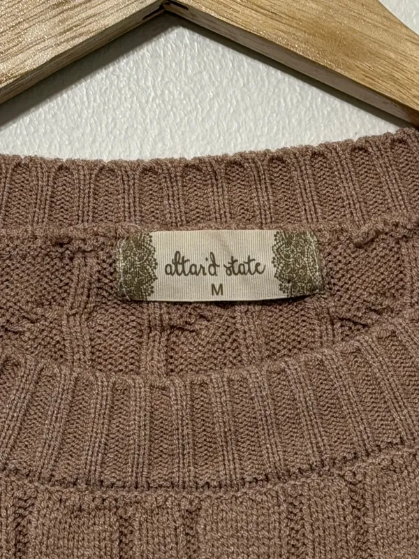 Altar’d State Cable-knit cropped crew-neck sweater size medium tan brown - Image 5