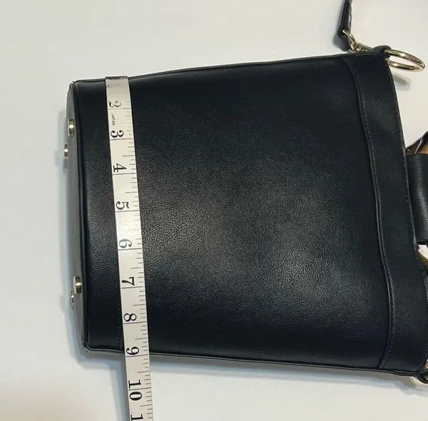 INC International Concepts Black Bucket Bag Style Purse - Image 16