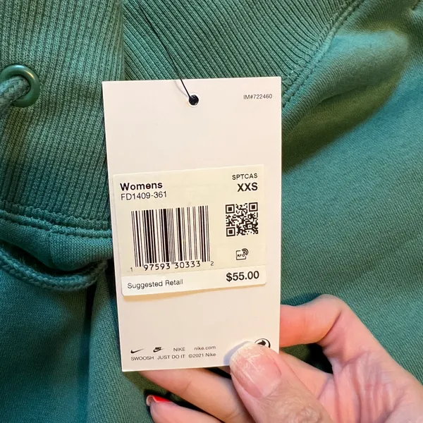 Nike sportswear shorts XXS NEW - Image 5