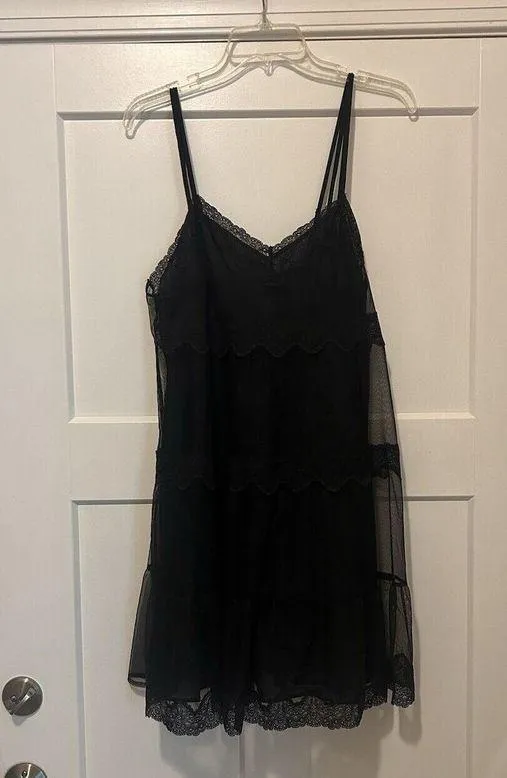 Victoria’s Secret Black Strappy Tulle Lace Nightie Lined Size Medium Babydoll - Image 2