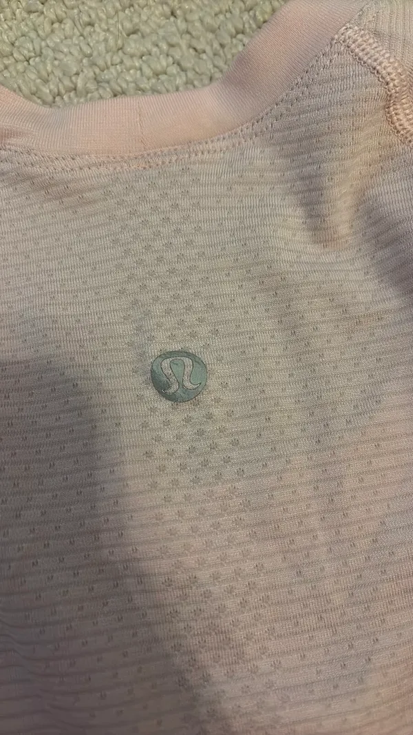 Lululemon Swiftly Tech Short Sleeve - Image 3