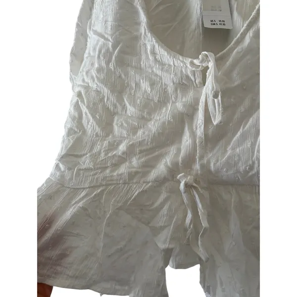 NWT Hollister Women’s White Swiss Dot Tie Front Peplum Blouse Long Sleeve XS - Image 5