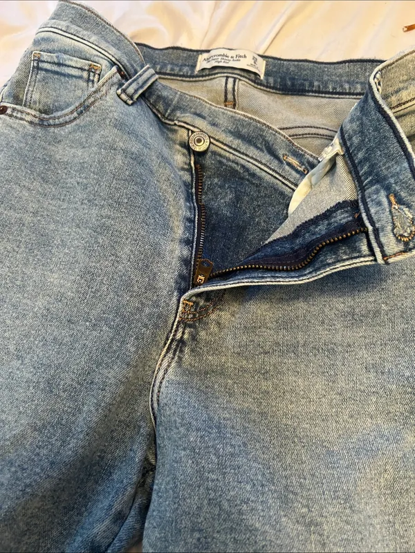 Women’s Abercrombie & Fitch Light Blue The Super Skinny High Rise Jeans - Image 4