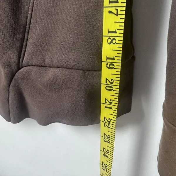 Mountain Hardwear Jacket Womens Medium Zip Up Hoodie Graphics Design Hiking - Image 5