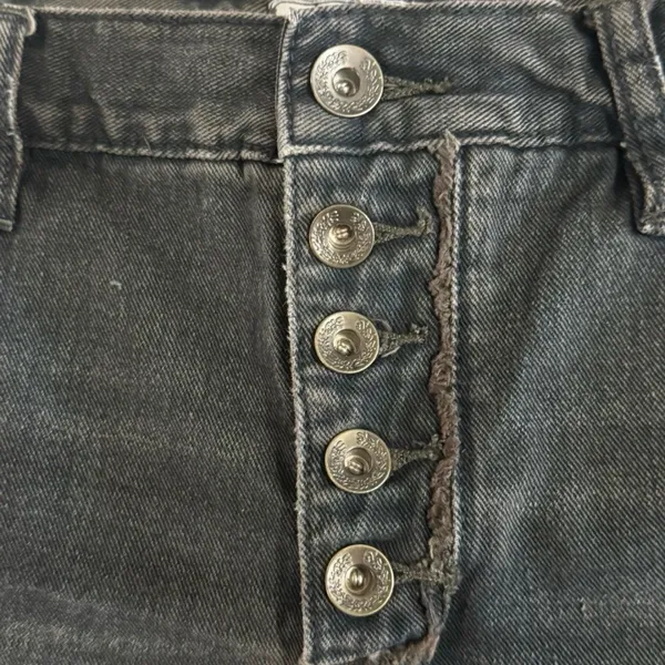 Free People Women’s Shorts Black Jeans Size 26 - Image 6