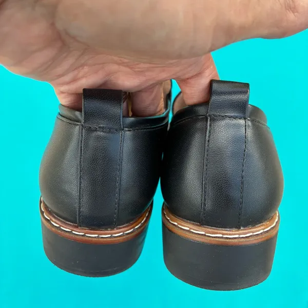 Kelly & Katie Black Flats Sleek Slip-On Loafers - Image 15