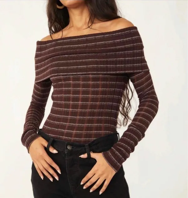 Free People brown snow bunny off the shoulder top M - Image 4
