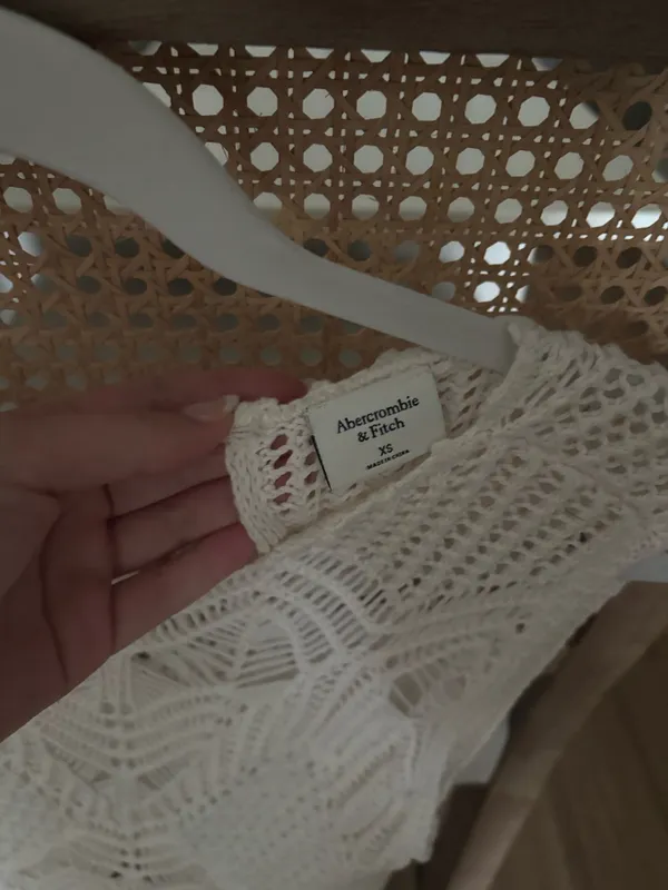 A&F Abercrombie Macrame Crew tank - Image 4